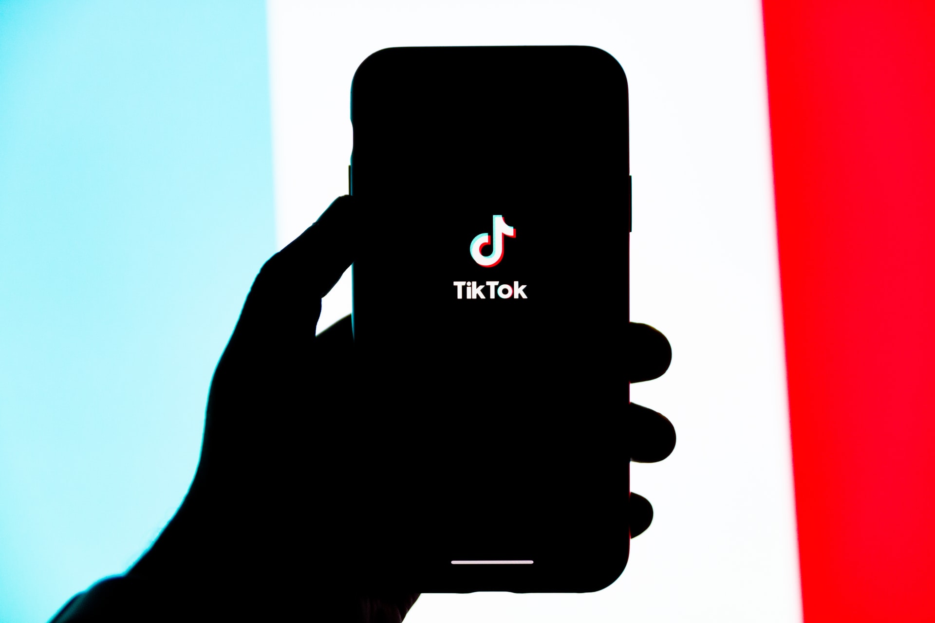 keuntungan beli followers TikTok untuk meningkatkan popularitas